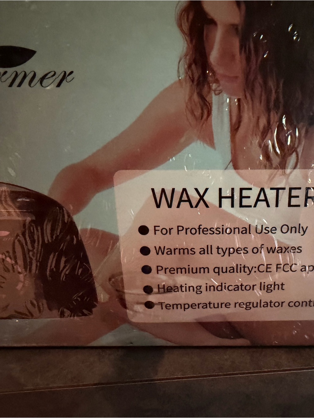 Professional Black Wax Warmer for Salon Use - Picture 4 of 5